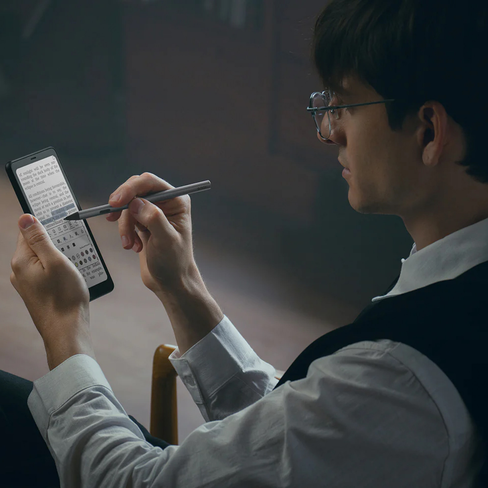 Електронна книга BOOX Palma 2 Pro